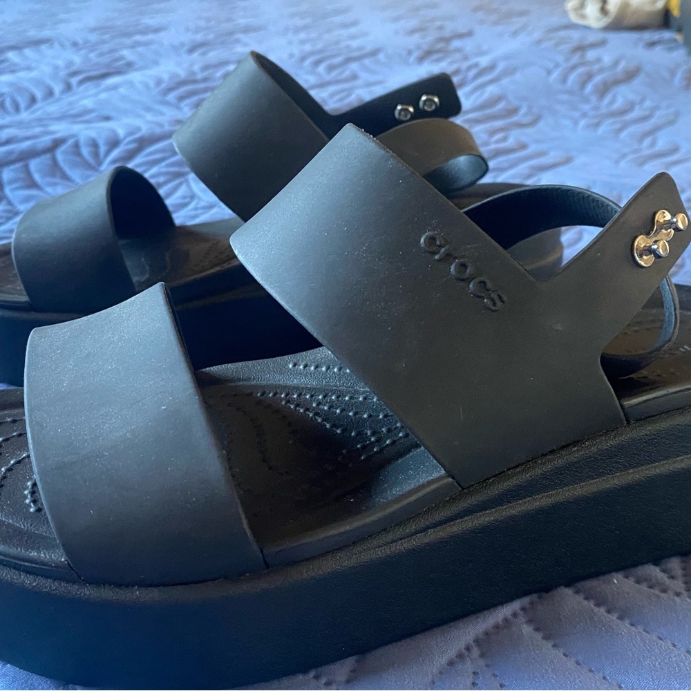 CROCS Women's Black Platform Slides - Picture 3 of 5